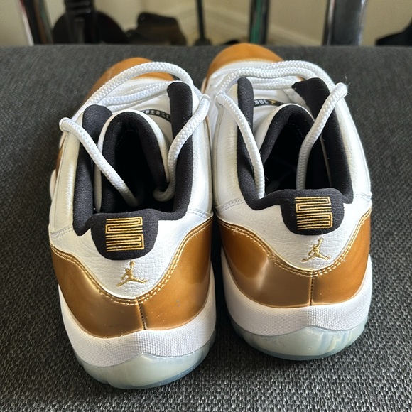 Jordan 11 Retro Low Closing Ceremony - Picture 8 of 12